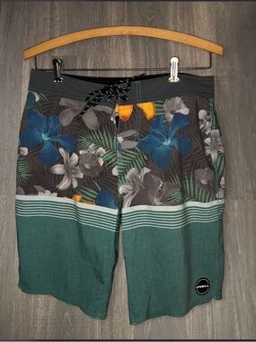 O’Neill Floral Board Shorts‎ Men’s Size 29 Surf Beach